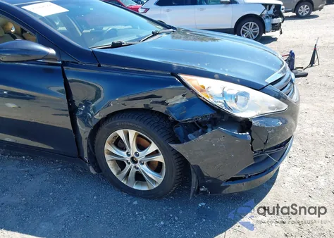 2013 Hyundai Sonata Gls z USA, uszkodzony, nr VIN 5NPEB4AC1DH794175